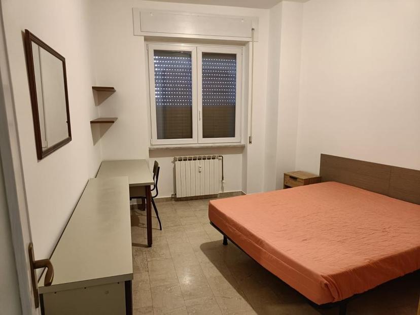 Bilocale, Como — foto 3 di 5