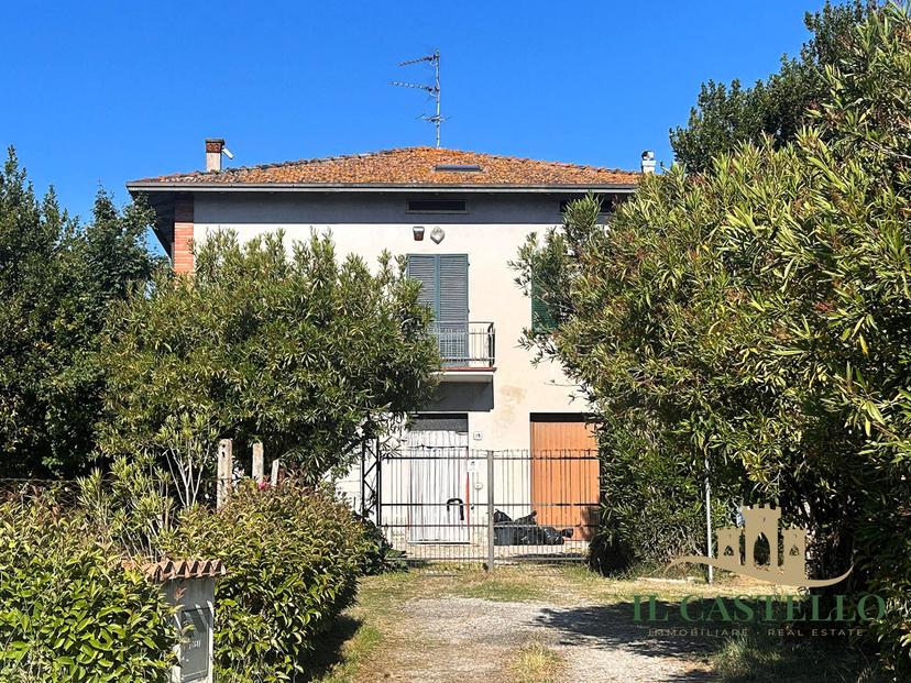 Casa indipendente in Via Roma, Castiglione del Lago