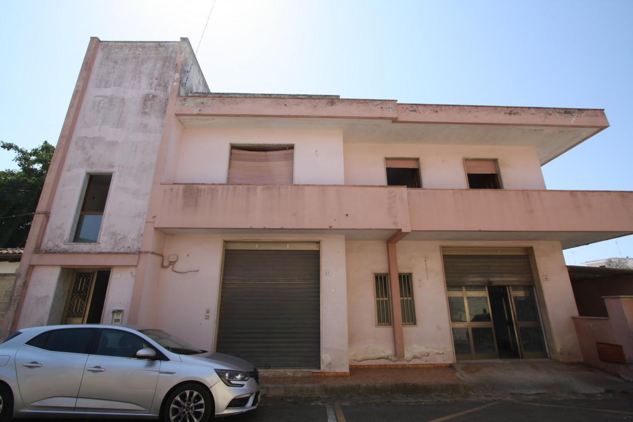 Casa indipendente in Via Andrea Costa, Presicce-Acquarica