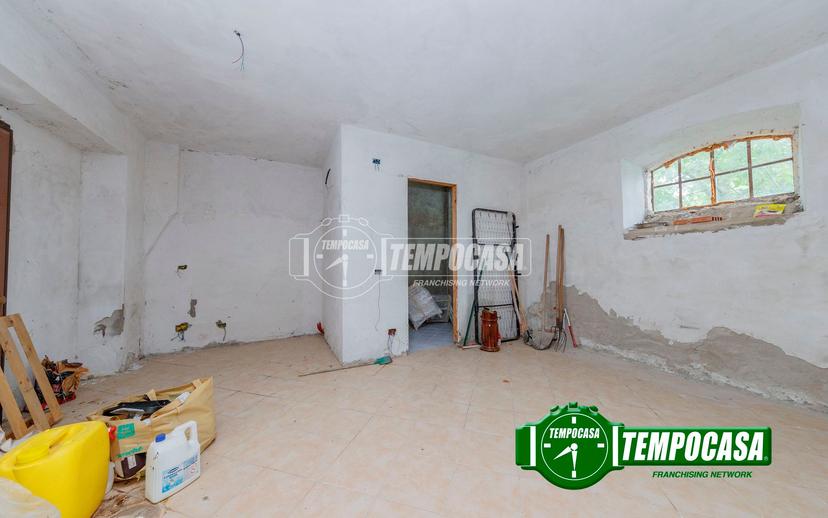 Trilocale in Via Roma 143, Gazzola — foto 3 di 5