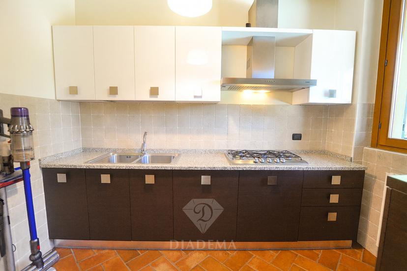 Villa unifamiliare in Via Carducci 16, Besnate — foto 5 di 5