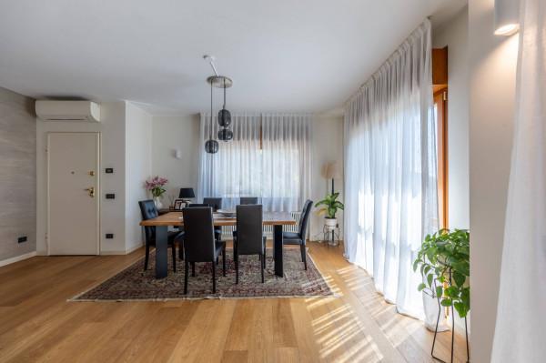 Villa bifamiliare in Via Silvio Bonomelli 53, Iseo — foto 2 di 5