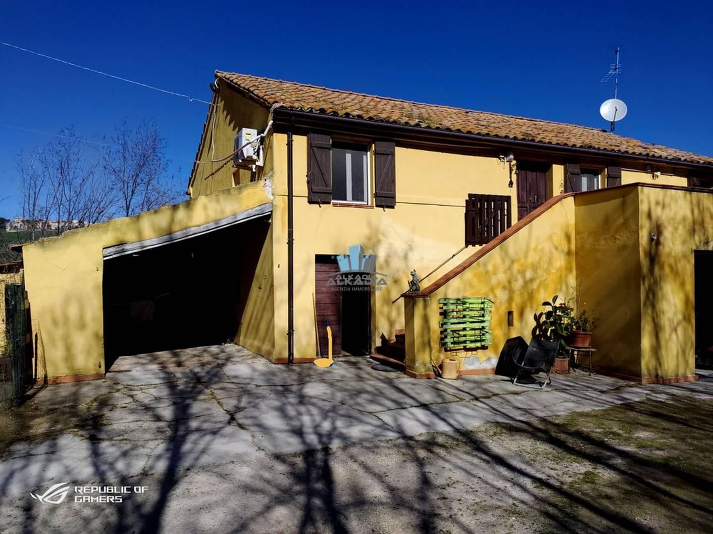 Casa indipendente, Porto San Giorgio