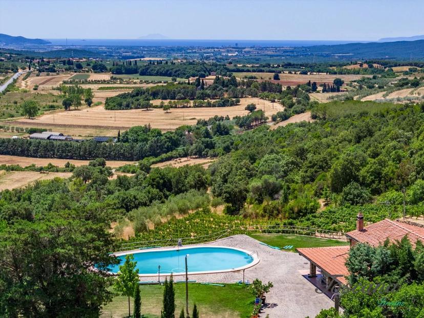 Villa, Massa Marittima — foto 4 di 5