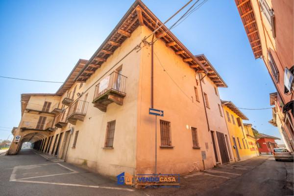 Bilocale in Via Cavaliere Pietro Baiardo 4, Villafranca Piemonte — foto 2 di 5