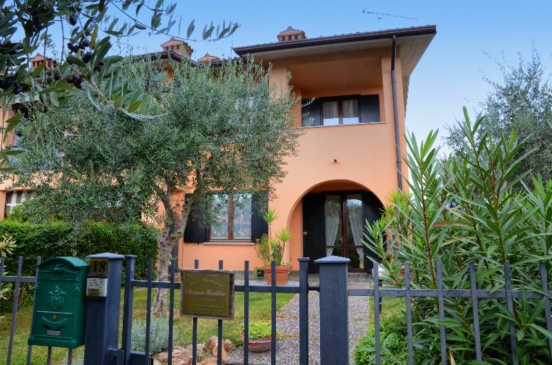 Villa a schiera in Via Atleti Azzurri d'Italia, Puegnago del Garda — foto 3 di 5
