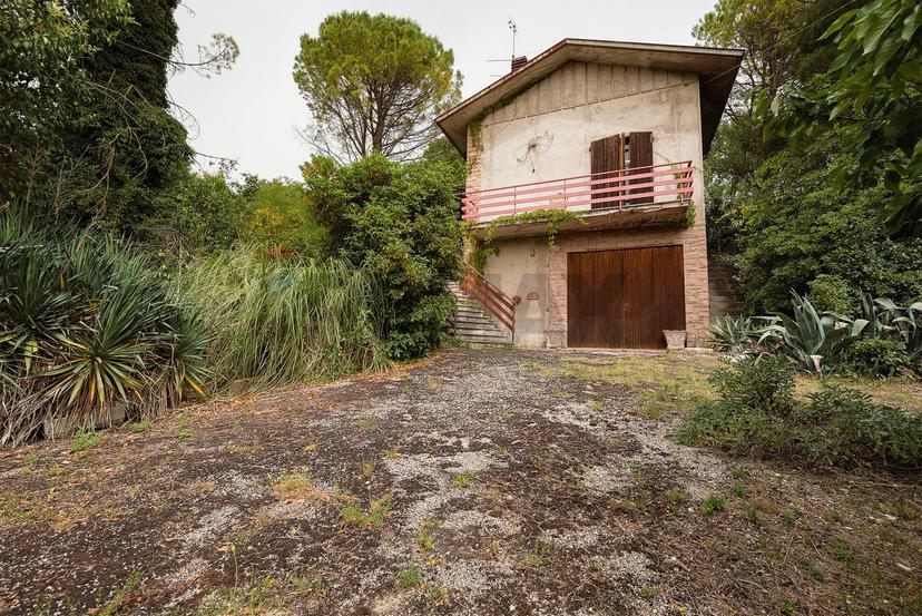 Casa indipendente, Serra San Quirico — foto 2 di 5