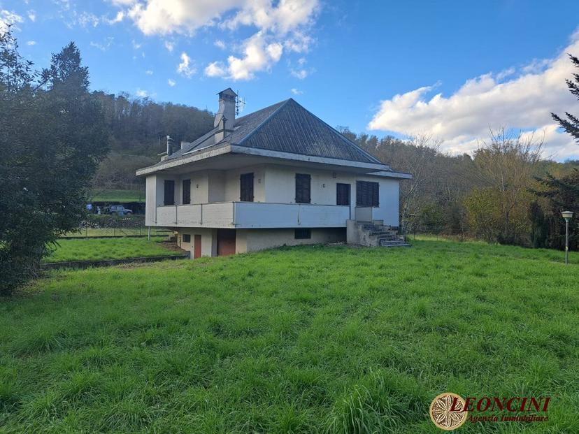 Villa in Via Teglia 1, Pontremoli — foto 3 di 5
