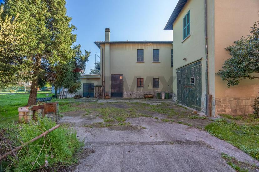 Casa indipendente in Via Radaelli 5, Segrate — foto 2 di 5
