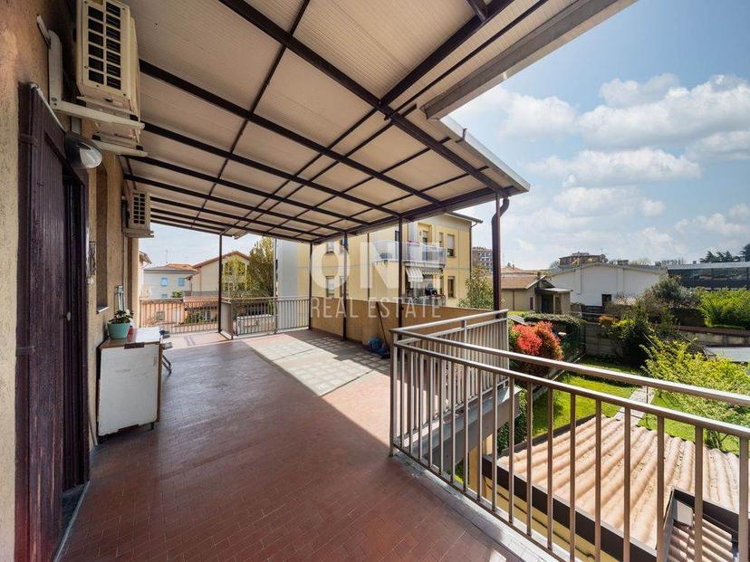 Villa bifamiliare in Via Monte Pasubio, Monza — foto 3 di 5