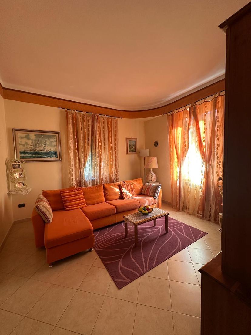 Villa in Via della Resistenza 38, Castelnuovo Magra — foto 2 di 5
