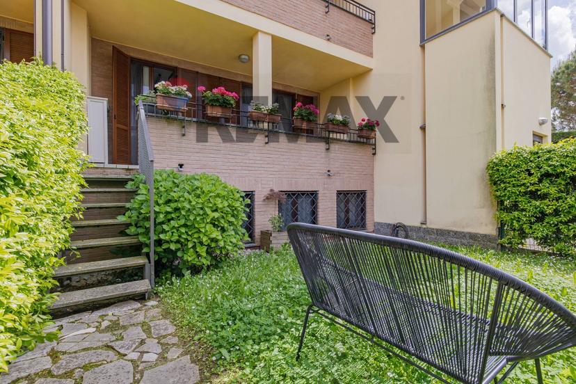 Trilocale in Via Giuglielmo Oberdan 28, Limbiate — foto 2 di 5