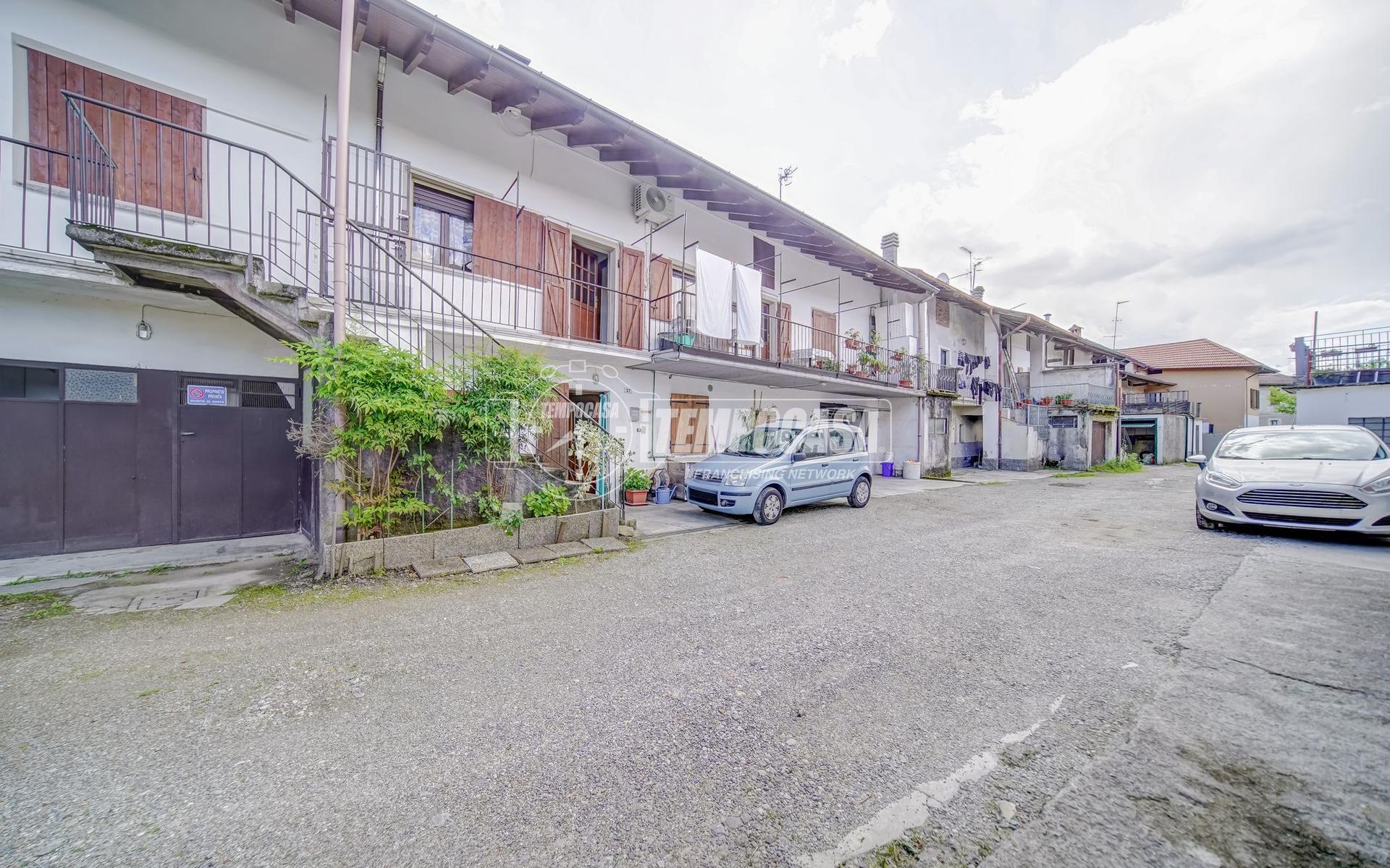Casa indipendente in Via Sivo, Castelletto sopra Ticino