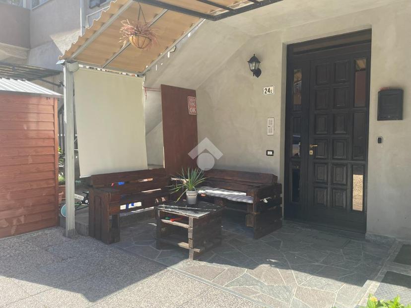 Trilocale in Via Garibaldi 24, Cardano al Campo — foto 4 di 5