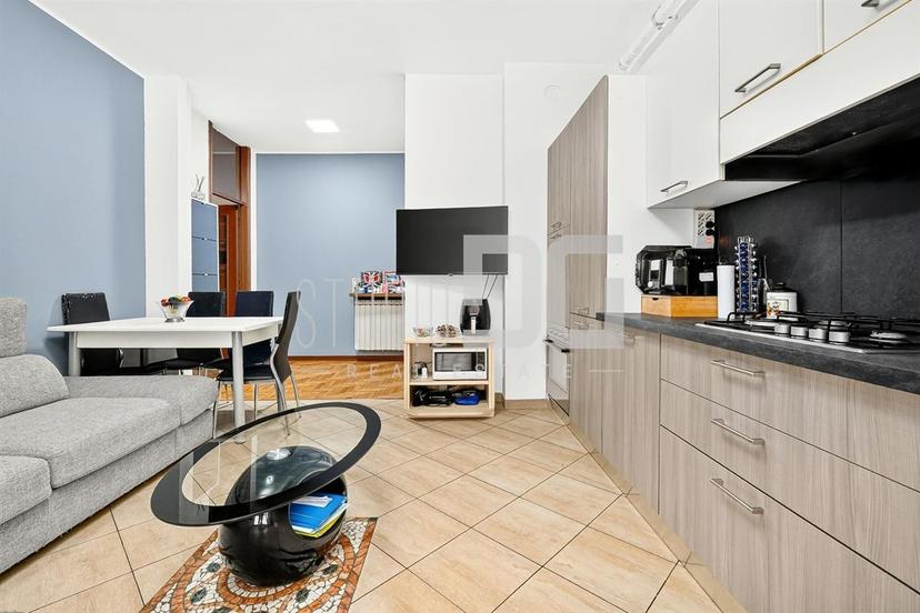 Trilocale in Via Viale Veneto 17, Seveso