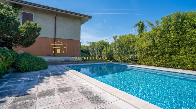 Villa in Via Tevere 4, Peschiera del Garda — foto 5 di 5