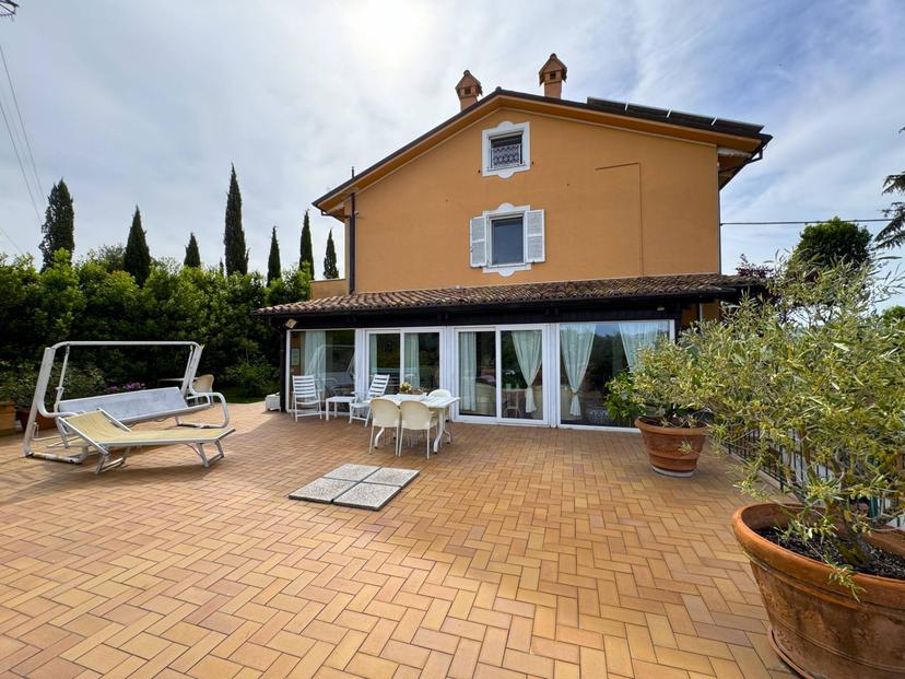Villa in Contrada Parete, Fermo — foto 2 di 5