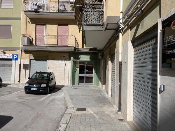 Trilocale in Piazzetta Matteo Renato Imbriani, Trani