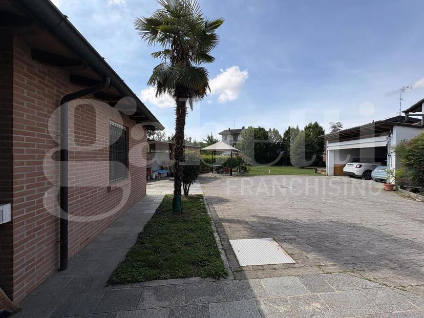 Casa indipendente in Via Santi 28, Monticelli d'Ongina — foto 4 di 5
