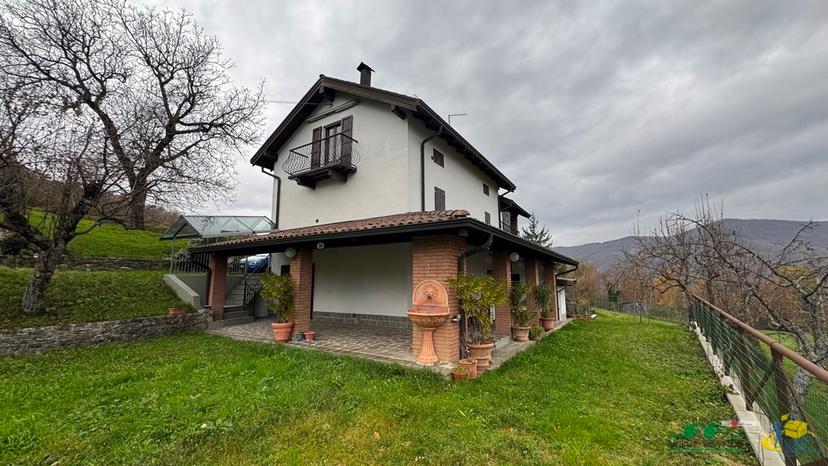 Casa indipendente in Strada Bergotto 42, Berceto — foto 3 di 5