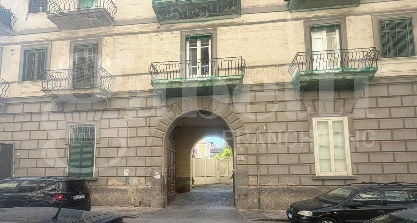 Bilocale in Via Giovanni Rocco, Casoria