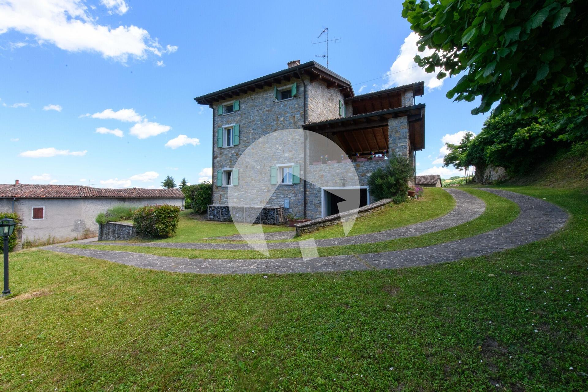 Casa indipendente in Via Montecroce 5, Toano