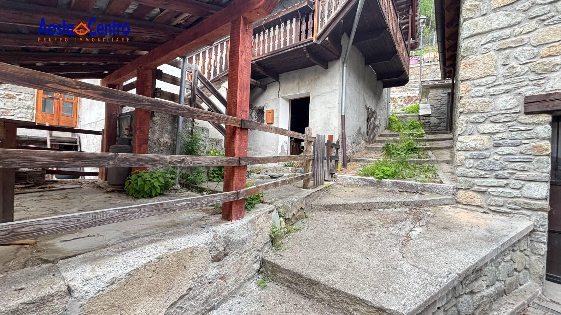 Rustico in Frazione Vernosse, Oyace