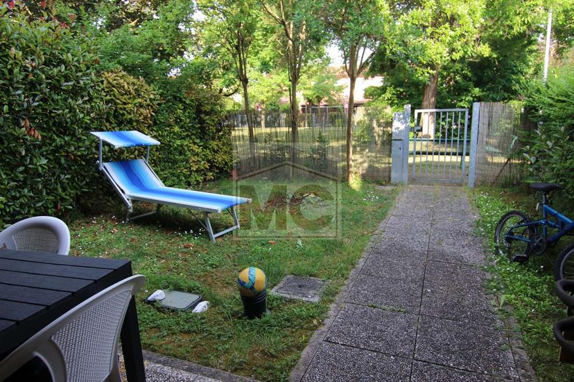 Villa a schiera in Via Lamizzo Re, Correggio — foto 2 di 5
