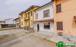 Casa indipendente in Via Lungargine, Bastida Pancarana