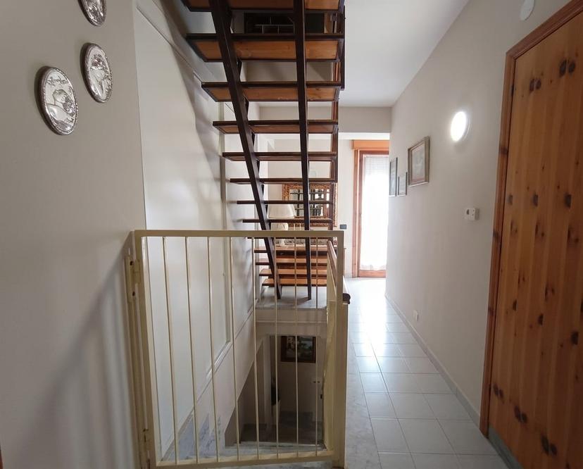 Bilocale in Via Sant'Andrea Apostolo 222, Solofra