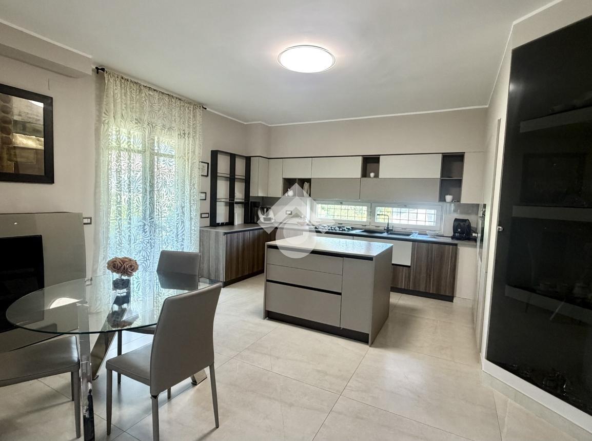 Villa in Via S. Marciano, Cervinara