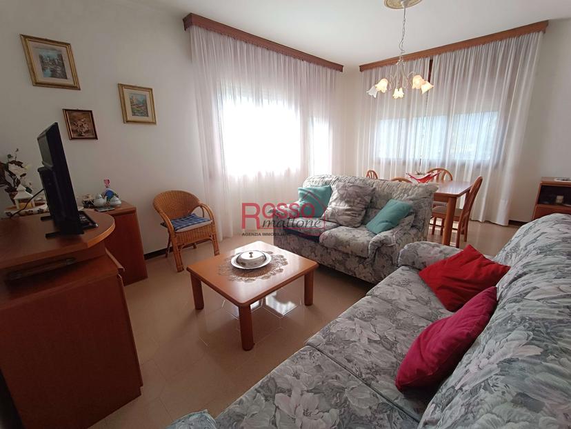 Casa indipendente in Via Alcide De Gasperi 2, Colle Umberto — foto 5 di 5
