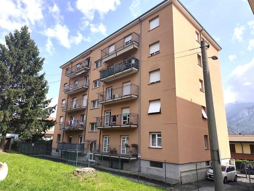 Trilocale in Via Amigoni, Olginate — foto 5 di 5