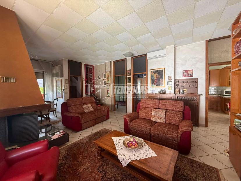 Villa in Via Borgonuovo 15, Azzano d'Asti — foto 2 di 5