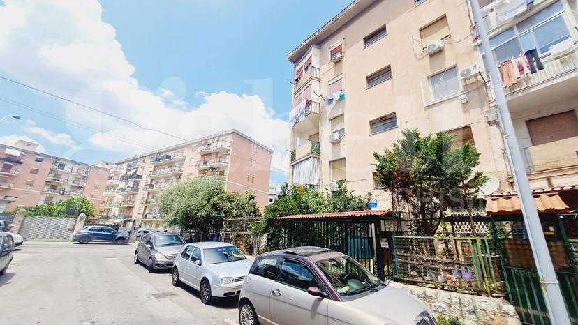 Trilocale in Largo del Pettirosso, Palermo