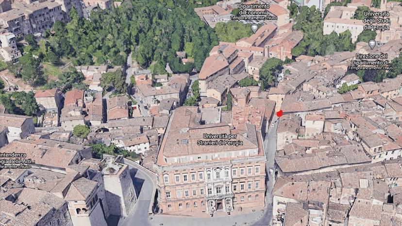 Stanza in appartamento in Via Fabretti, Perugia
