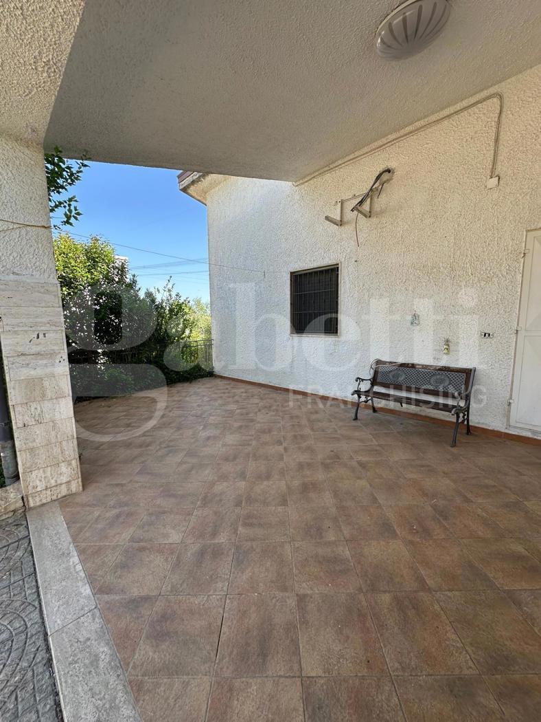 Villa in Zona Via Castel del Monte, Corato — foto 5 di 5