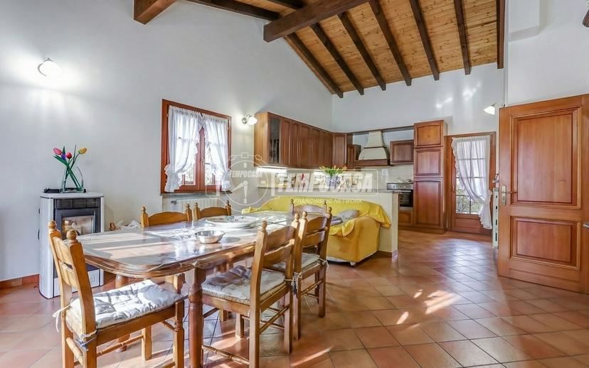 Casa indipendente in Via Cima Campagna, Comabbio — foto 4 di 5
