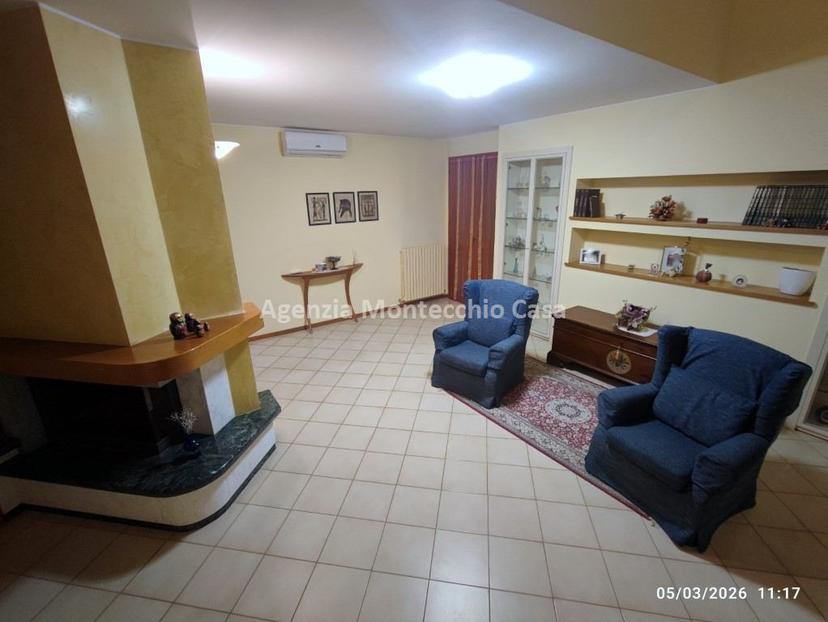 Appartamento in Via Monte Cristallo, Pesaro — foto 3 di 5