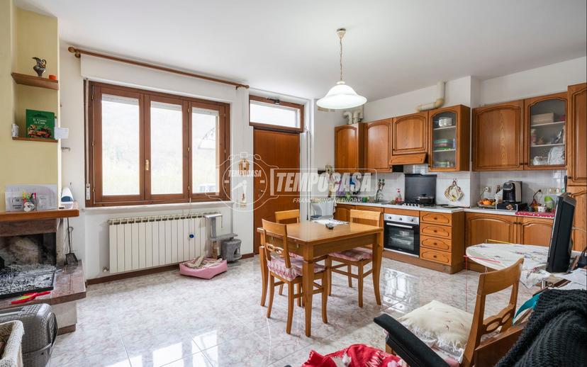 Quadrilocale in Via Ponte Sant'Antonio, San Severino Marche — foto 4 di 5