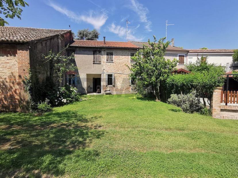 Villa a schiera, Ficarolo — foto 3 di 5
