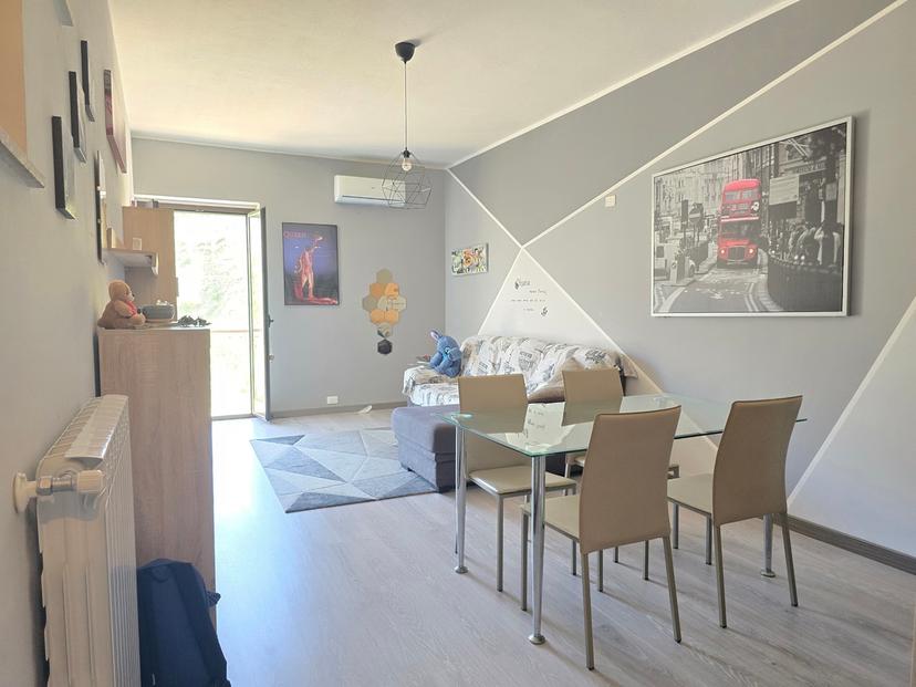 Appartamento in Località Donnantona 11, Borgia — foto 5 di 5