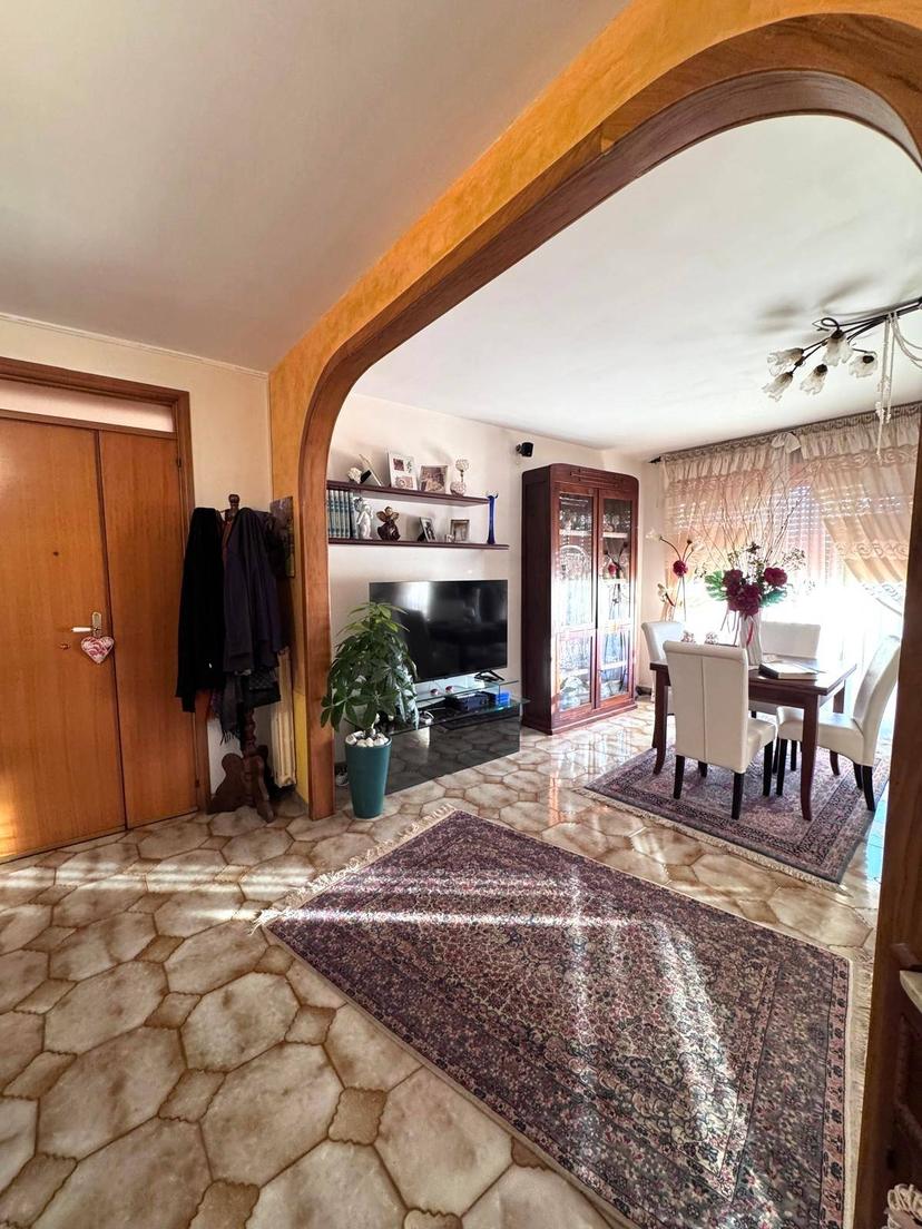 Quadrilocale in Via Lago di Garda 55, Galatina — foto 2 di 5