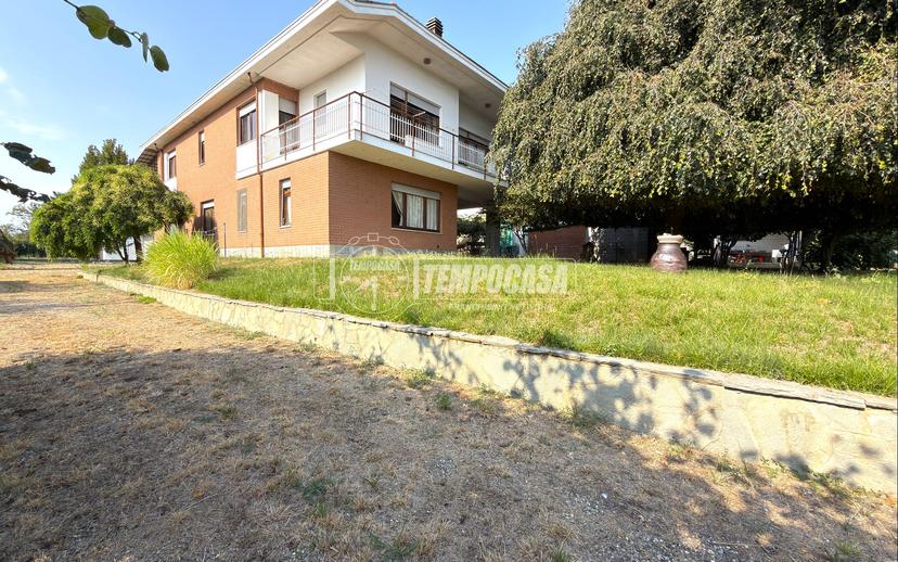Villa a schiera in Via Cotonificio, Strambino — foto 2 di 5