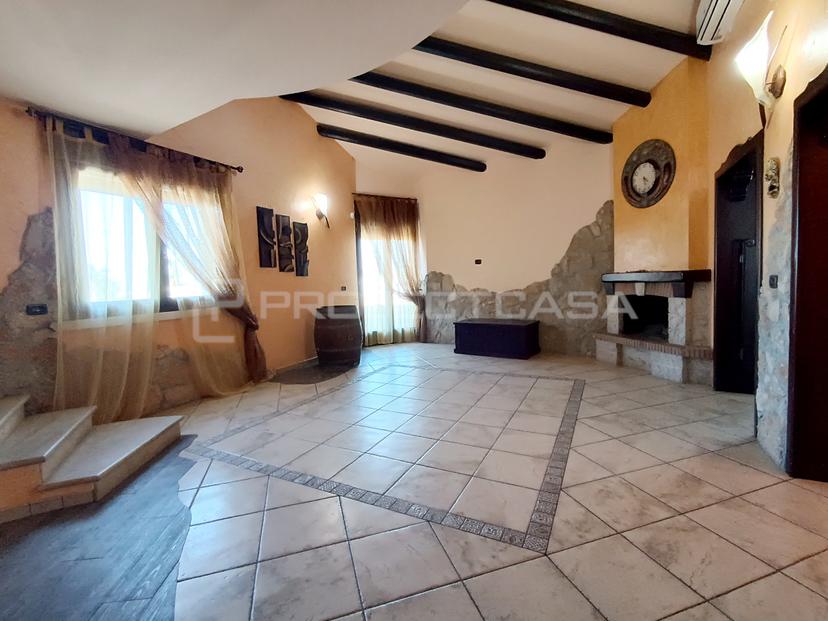 Casa indipendente in Via Galileo Galilei 30, Soleto — foto 3 di 5