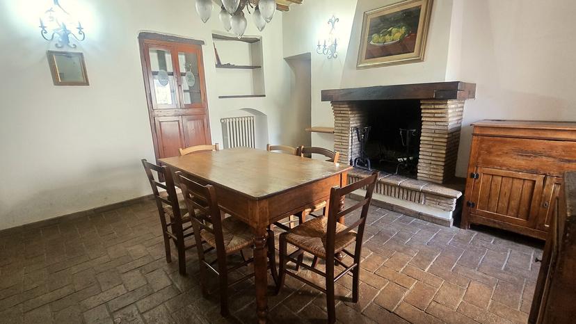 Villa a schiera in Via delle Case 27, Guardea