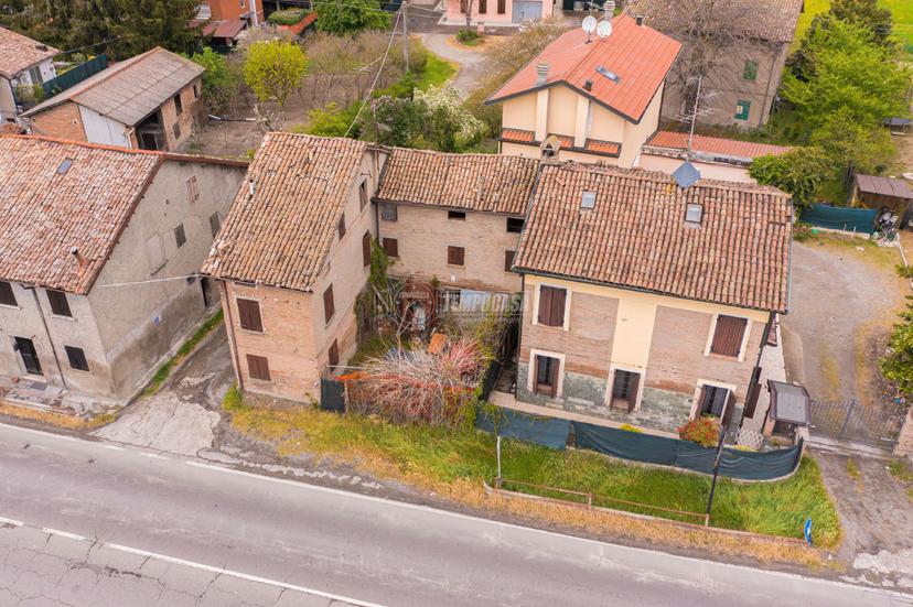 Casa colonica, Reggio nell'Emilia — foto 3 di 5