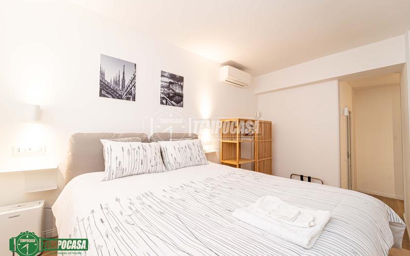 Trilocale in Via Adelaide Bono Cairoli 11, Milano