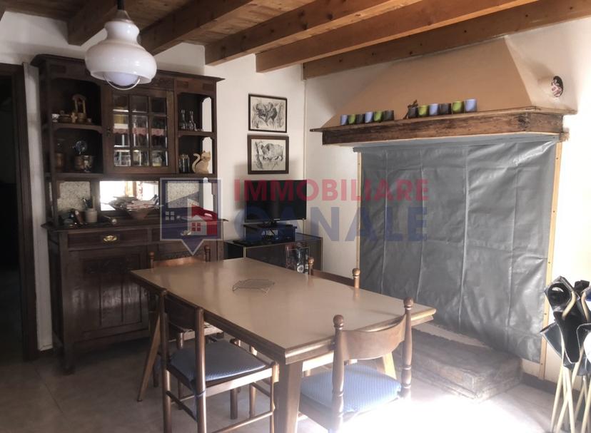 Villa a schiera in Contrà Vanzi, 21 Laghi (VI), Laghi — foto 2 di 5