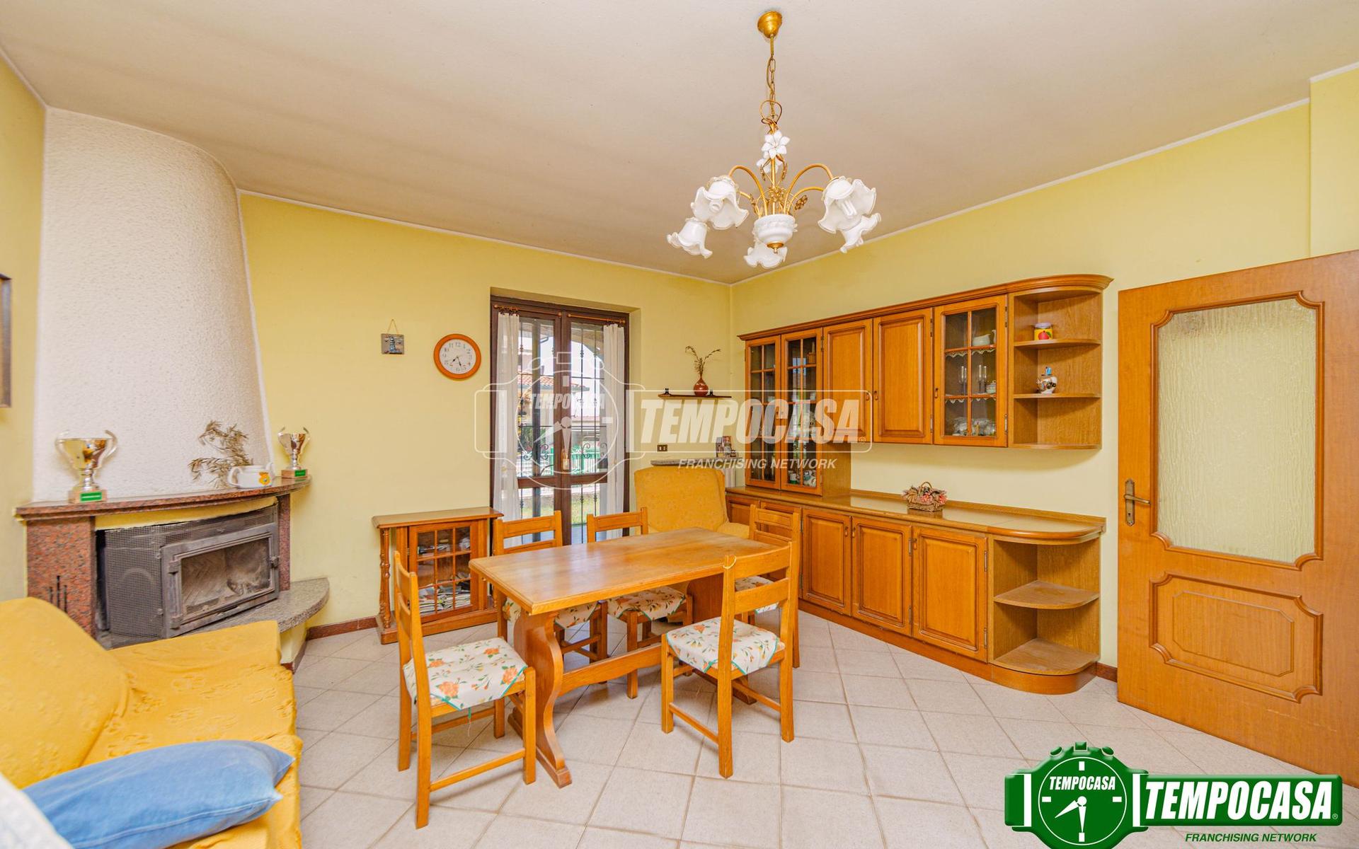 Villa in Via Sommo, Zinasco